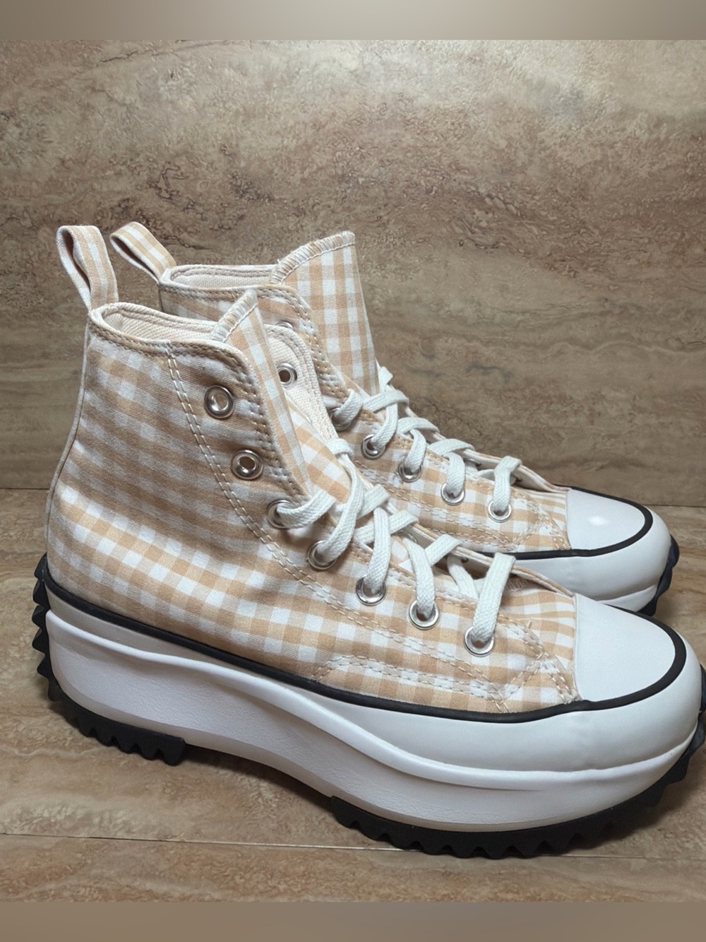 Women’s Converse Run Star Hike Platform High Top Shoes Gridiron Beige